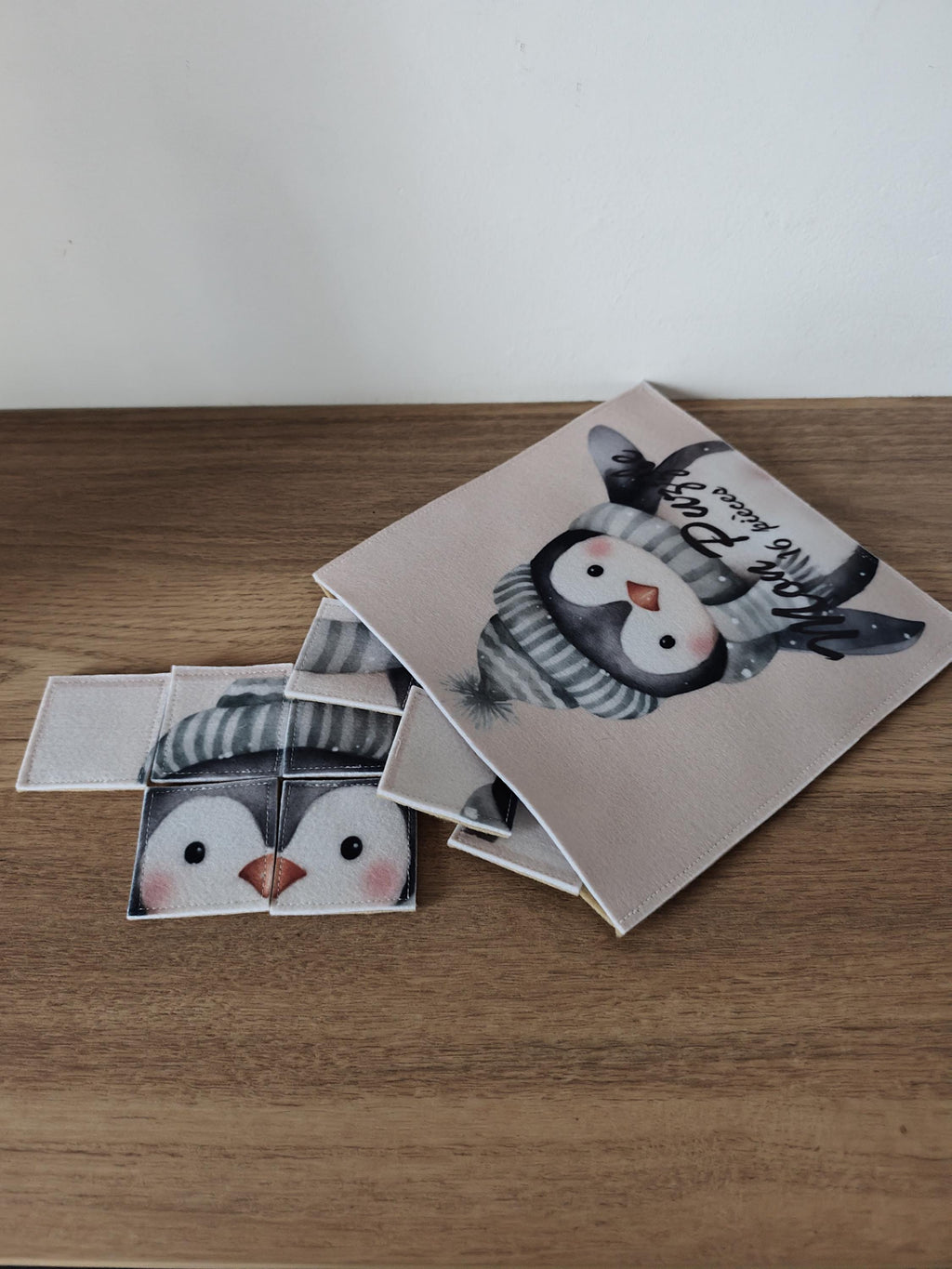 Puzzle en feutrine "Les petits animaux de Noël"