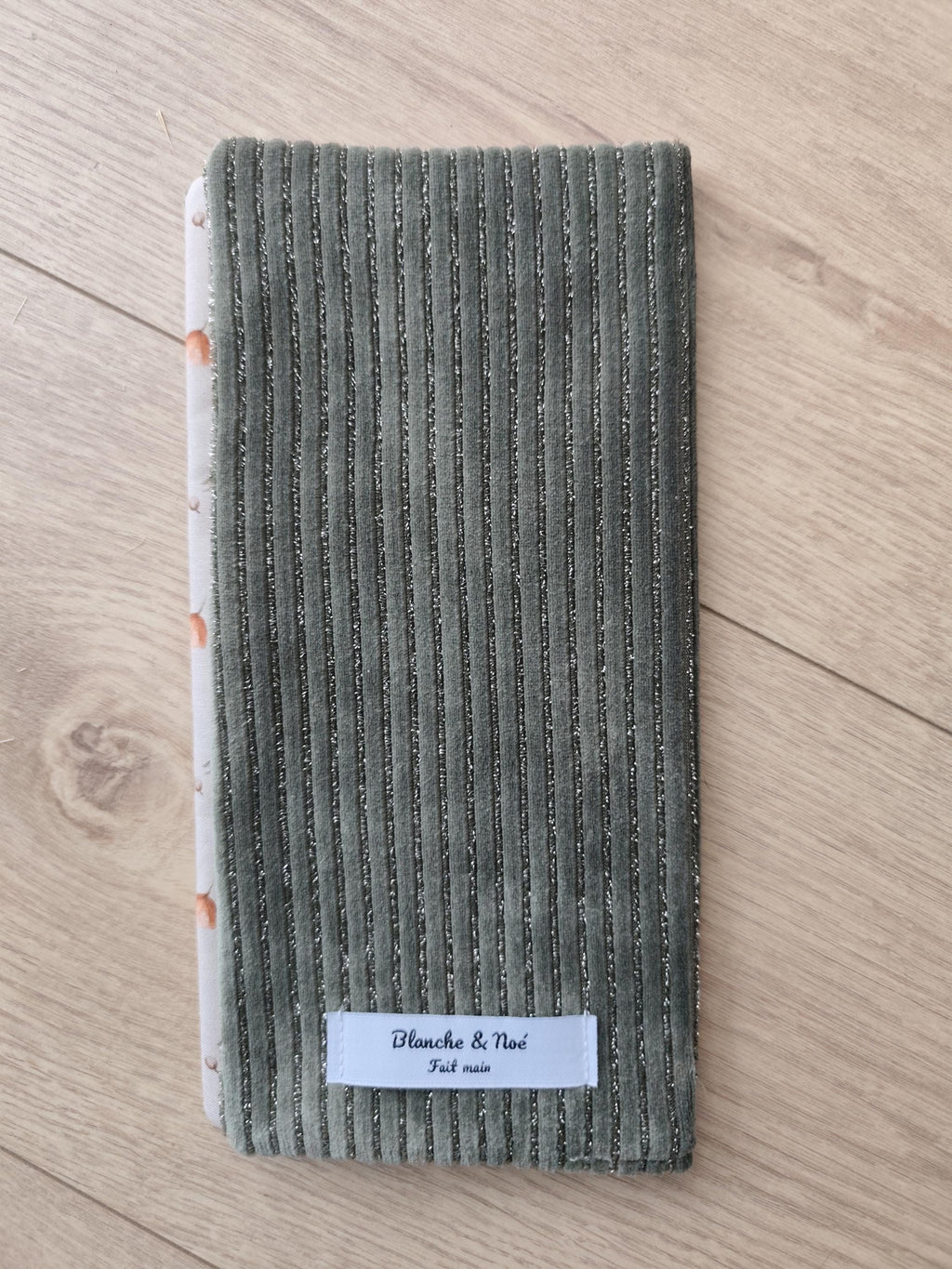 🐭 Protège livret de famille fait main – Collection Marie Capucine la Souris | Blanche & Noé