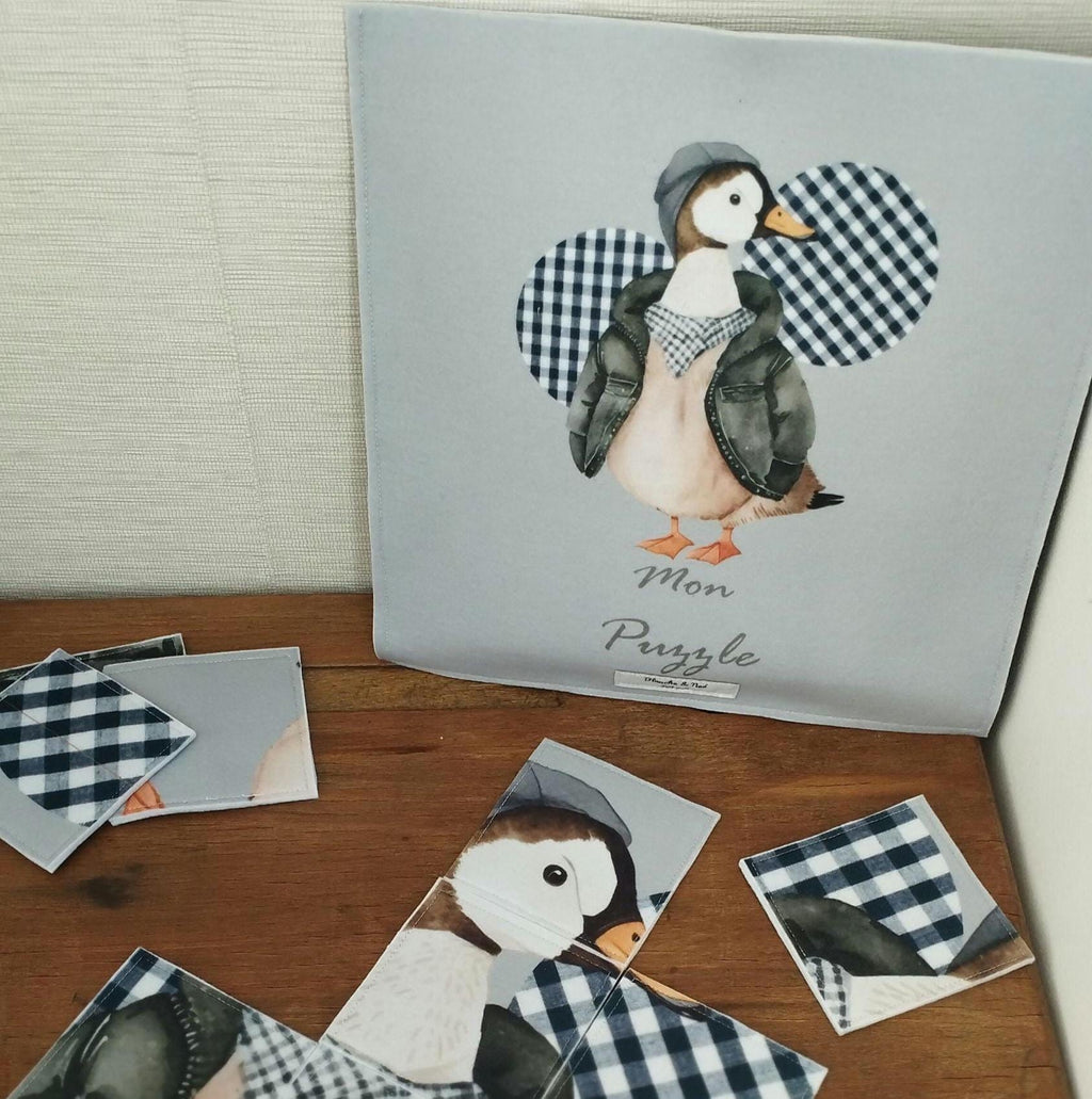 🦆 Puzzle enfant 25 pièces double face – Gaspard le Canard | Fait main en feutrine – Blanche & Noé