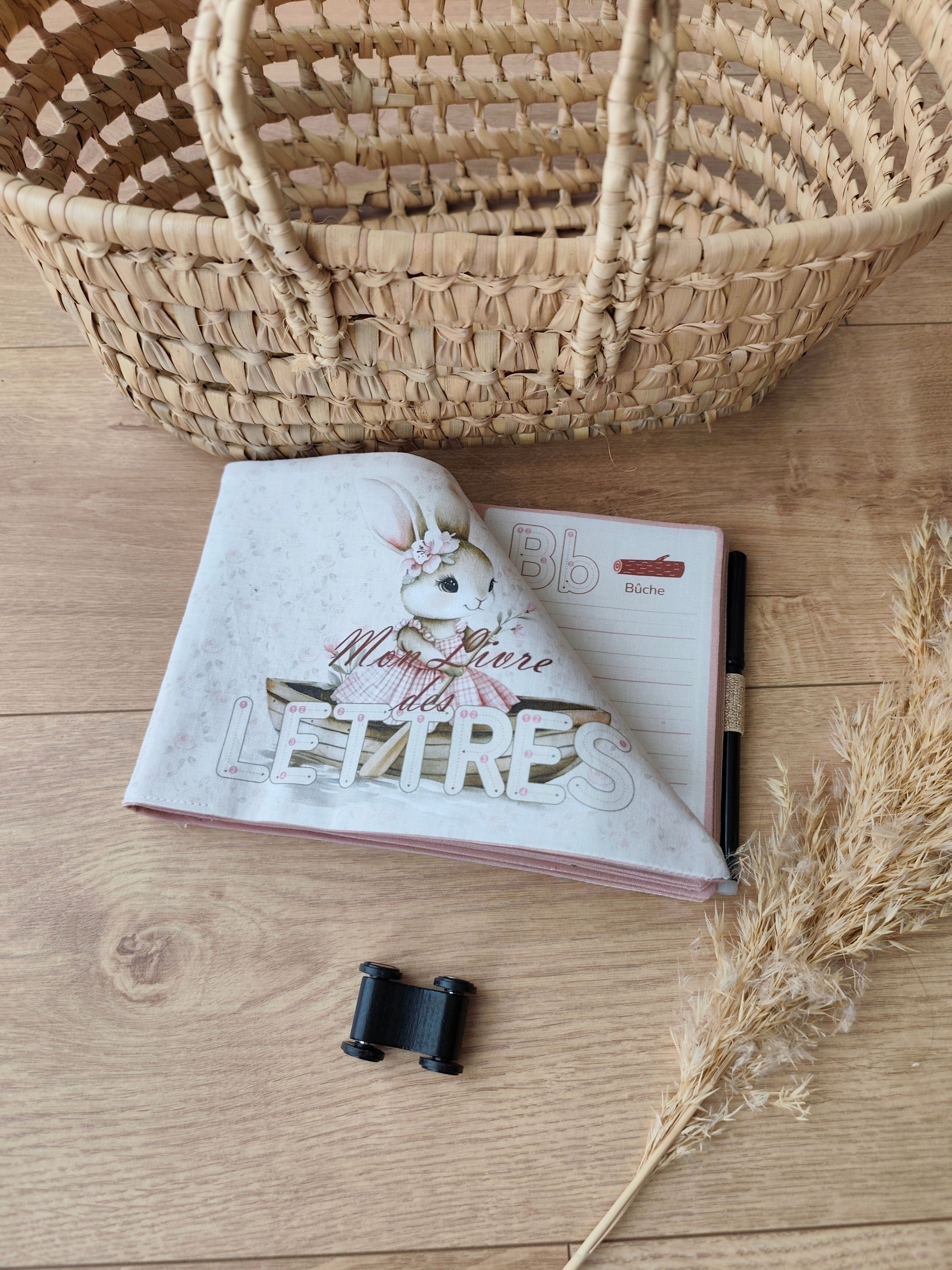 🐰 Livre des lettres lavable – Léontine la lapine