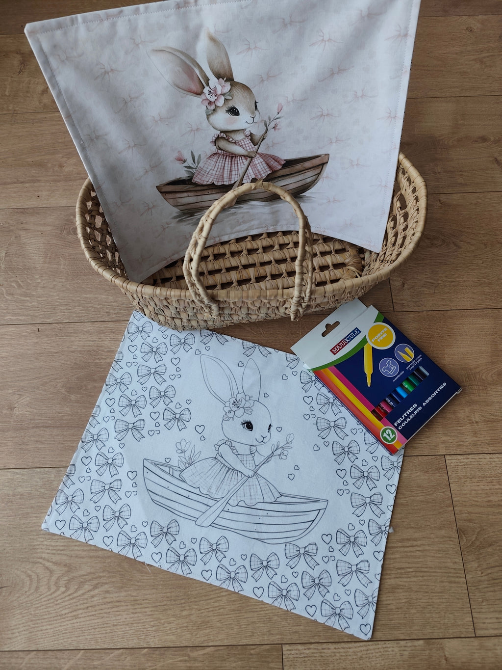 🐰 Set de table à colorier lavable – Léontine la Lapine