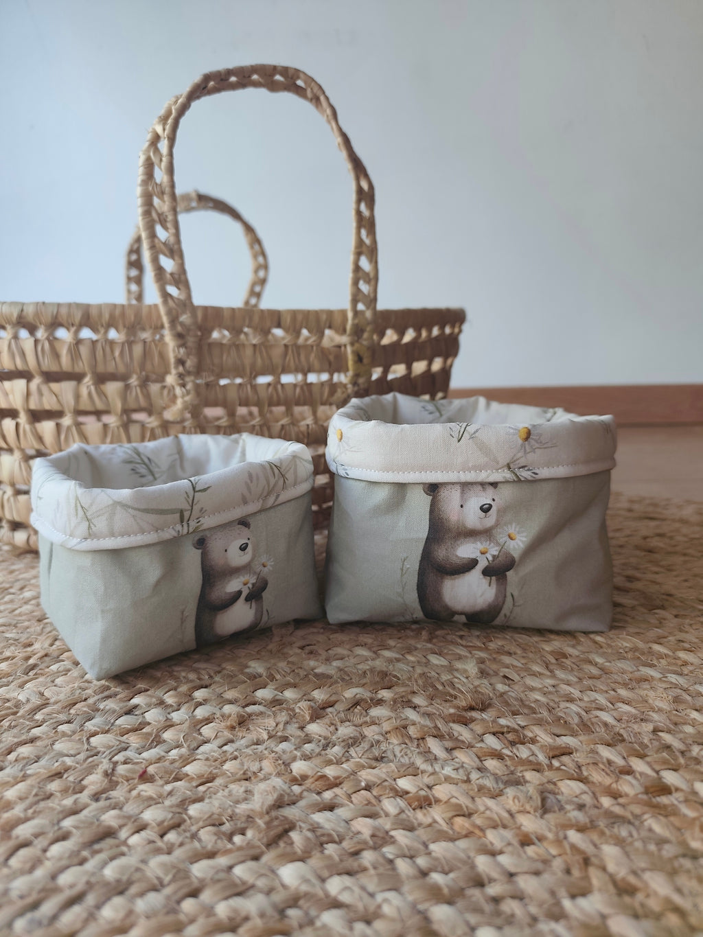 Lot de deux paniers de rangement en tissu de la collection Léon l'Ourson - Aperçu vide - Blanche & Noé